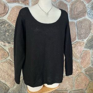 💍LOLE soft and warm black cropped sweater.